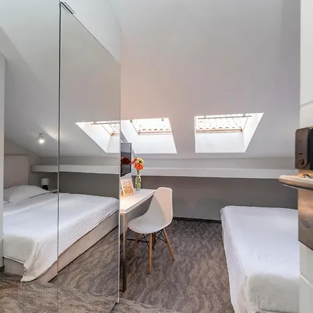 Downtown Boutique Auberge de jeunesse *