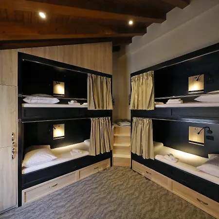 Downtown Boutique زادار