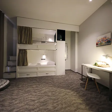 Downtown Boutique بيت شباب