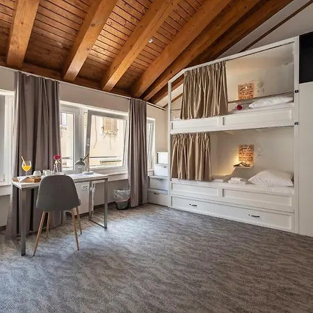 Auberge de jeunesse Downtown Boutique *