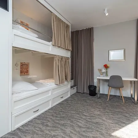 Downtown Boutique بيت شباب