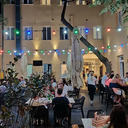 Downtown Boutique Auberge de jeunesse *