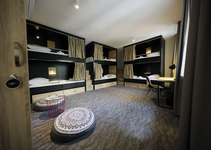 Downtown Boutique אכסניה *