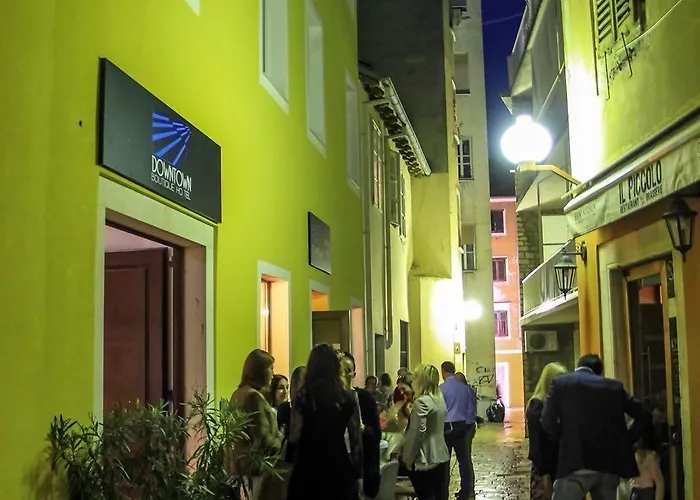 Downtown Boutique אכסניה