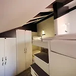 Downtown Boutique Hostel *
