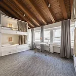 Hostel Downtown Boutique