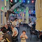 Downtown Boutique Hostel *