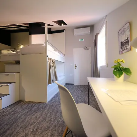 Downtown Boutique Ostello