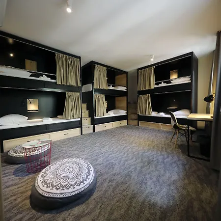 Downtown Boutique Ostello *