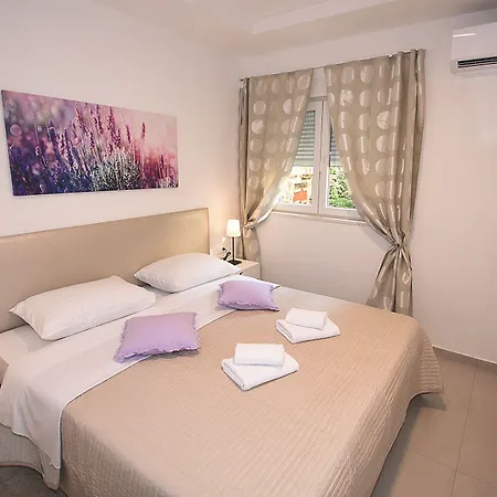 Downtown Boutique Ostello *