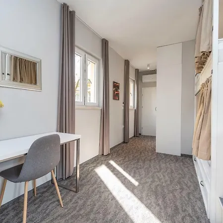 Hostel Downtown Boutique *