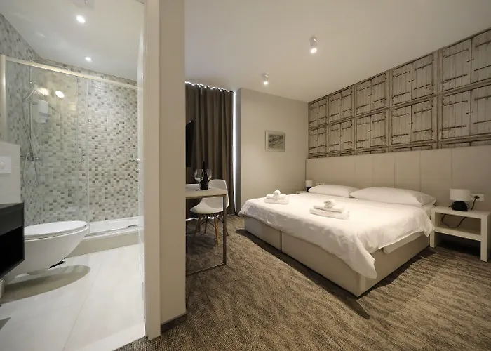 Downtown Boutique Hostel Zadar