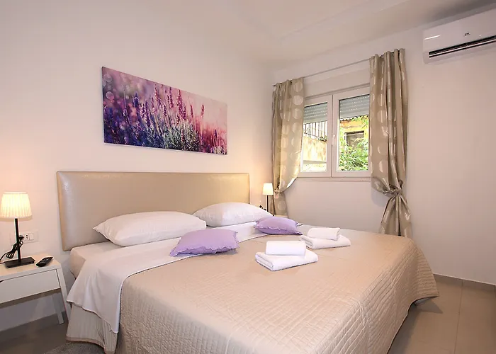 Downtown Boutique Zára