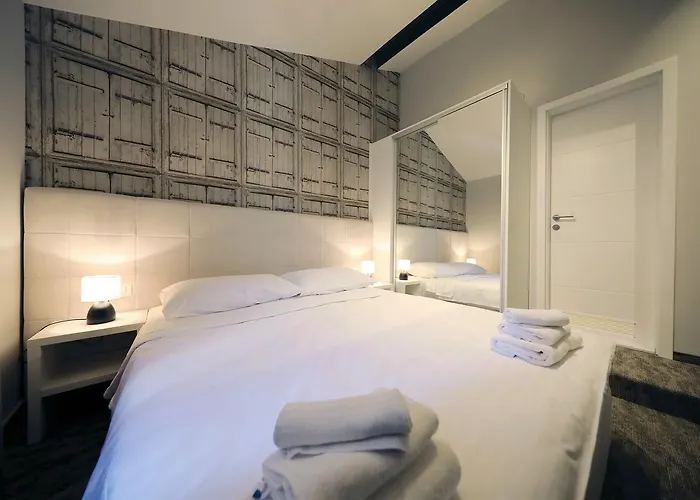 Downtown Boutique Hostel Zára