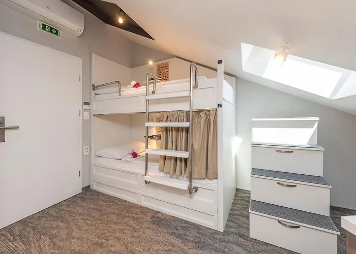 Hostel Downtown Boutique *